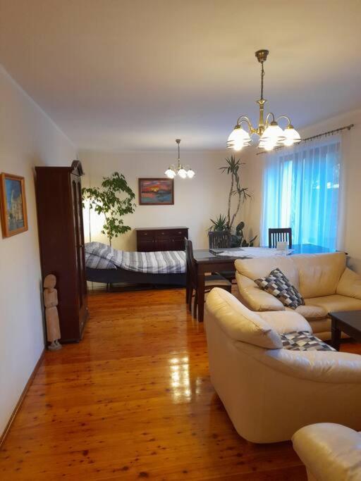 Bronowice- Parter Domu Apartment Красков Екстериор снимка